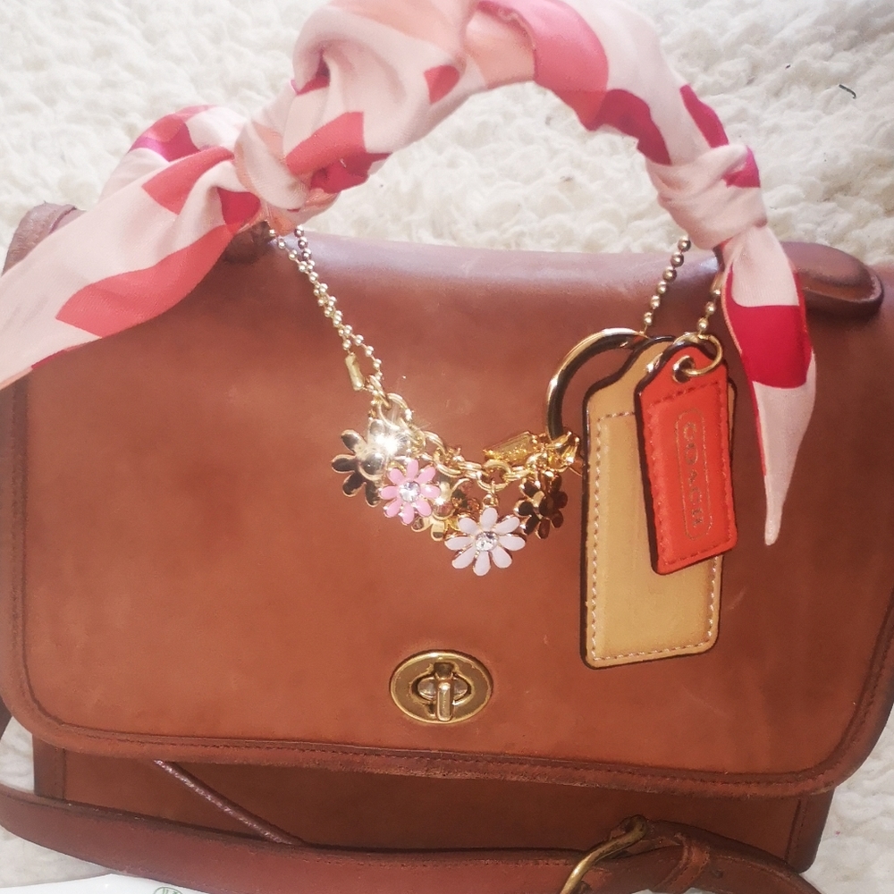 💯 auth Iconic Vintage Coach Court in British Tan!